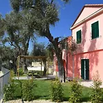 بيت للعطل La Torretta