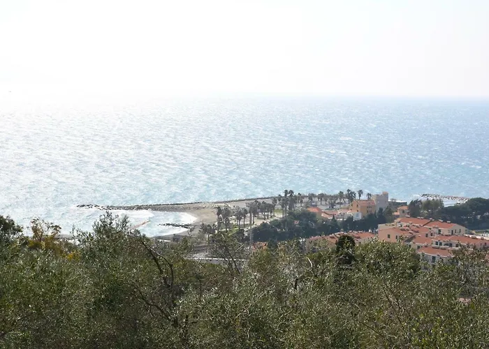 Semesterbostad La Torretta