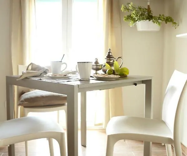 Semesterbostad La Torretta *